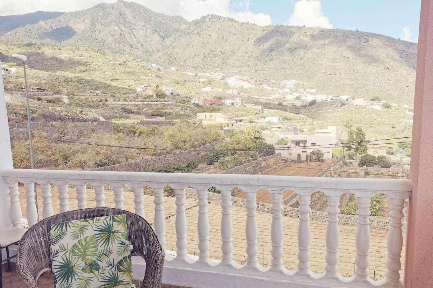 Desconecta En Candelaria サンタクルスデテネリフェ エクステリア 写真